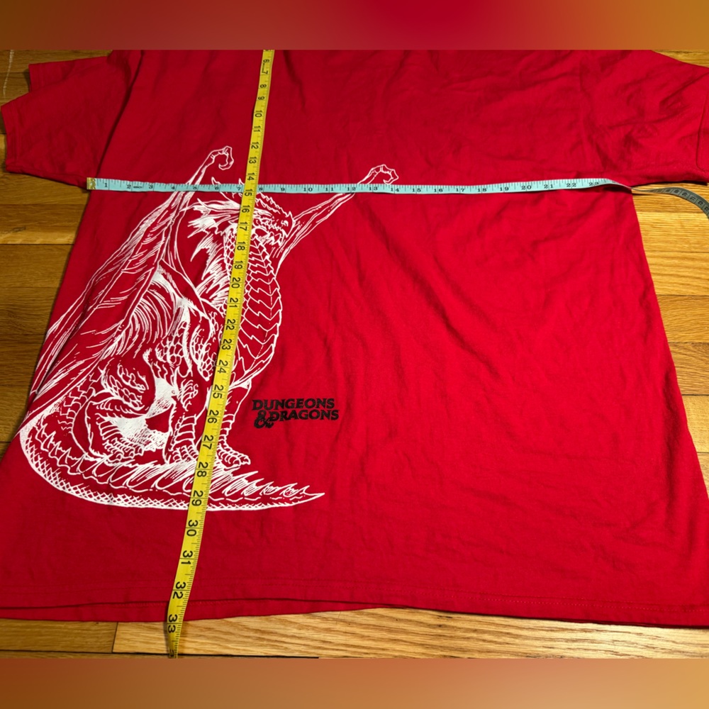 Dungeons and Dragons Red Shirt - Picture 2 of 4